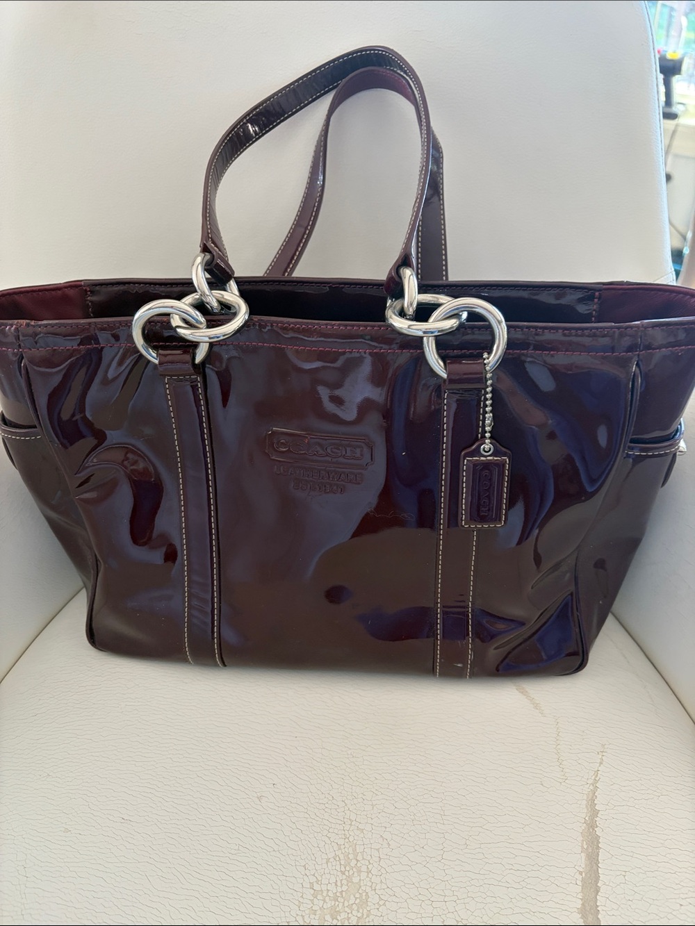 Coach Patent Leather Tote in Deep Wineb burgundy colour gorgeous tote